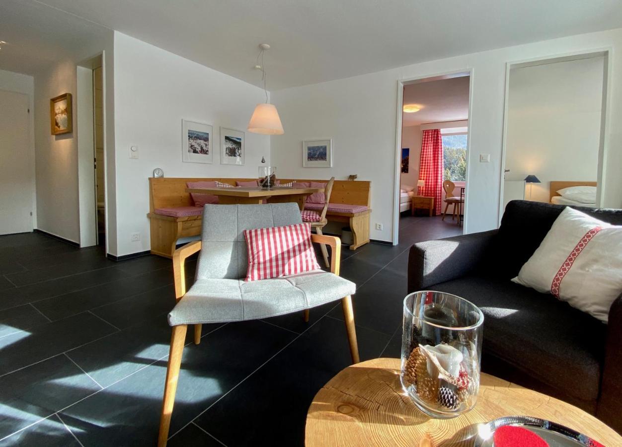 Zuhause In Den Alpen Ihre Ferienwohnung Mit Hallenbad Und Sauna Lenzerheide Exterior photo